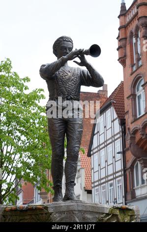 bronze statue of the Pied Piper in Hameln, Germany Stock Photo