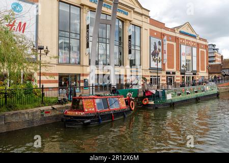 Narrow boats outside Waterside Shopping Centre in the city of Lincoln, UK. Stock Photo