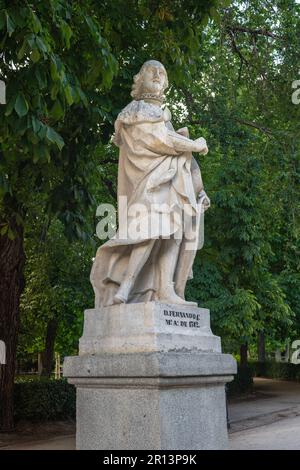 Statue of King Ferdinand IV of Castile (Fernando IV de Castilla) at Paseo de la Argentina in Retiro Park - Madrid, Spain Stock Photo