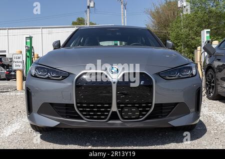 Indianapolis - Circa May 2023: BMW i4 eDrive35 EV Electric Vehicle display at a dealership. BMW offers the i4 eDrive35 with up to 260 miles of range. Stock Photo