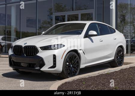 Indianapolis - Circa May 2023: BMW X6 xDrive40i Premium Sports Activity Coupe display. BMW offers the X6 xDrive40i as a performance crossover. Stock Photo