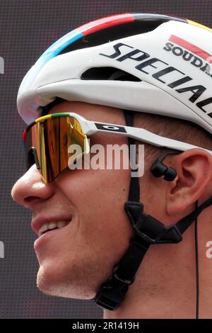 Napoli, Italy. 11th May, 2023. Remco Evenepoel is a Belgian road cyclist who rides for the Soudal Quick-Step, during the sixth stage of the Giro d'Italia with departure and arrival in Naples. Credit: Vincenzo Izzo/Alamy Live News Stock Photo