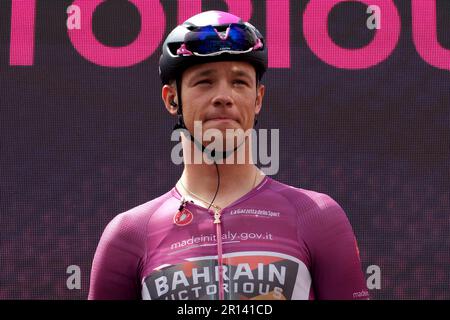 Napoli, Italy. 11th May, 2023. Jonathan Milan is an Italian road cyclist and pistard, professional since 2021, who rides for the Bahrain Victorious team, during the sixth stage of the Giro d'Italia with departure and arrival in Naples. Credit: Vincenzo Izzo/Alamy Live News Stock Photo
