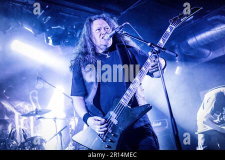 Oslo, Norway. 09th, April 2023. The Swedish death metal band Unleashed performs a live concert during the Norwegian metal festival Inferno Metal Festival 2023 in Oslo. Here vocalist and bass player Johnny Hedlund is seen live on stage. (Photo credit: Gonzales Photo - Terje Dokken). Stock Photo