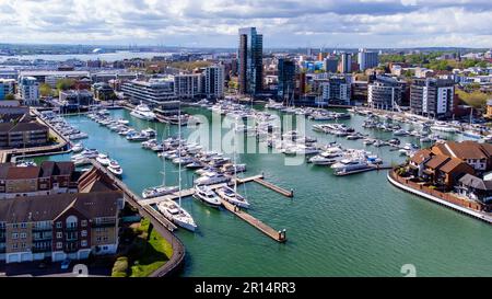 Ocean Village Marina is a redevelopped neighborhood of Southampton on the Channel coast in southern England, UK. It has a residential tower and a luxu Stock Photo