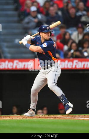 ANAHEIM, CA - MAY 10: Houston Astros Shortstop Jeremy Pena (3) looks on in  the dugout before the MLB game between the Houston Astros and the Los  Angeles Angels of Anaheim on