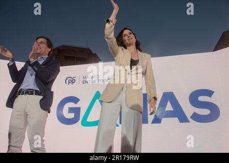 The PP candidate for re-election will start her campaign again in the same place she did in the last 4-M elections that cemented her success. Isabel Diaz Ayuso and Jose Luis Martinez-Almeida have starred in a massive event in which PP sources in the Debate that Carlos Moedas, mayor of Lisbon, has also attended. The event took place this Thursday, May 11 at 6:30 p.m., and was also attended by the candidates for mayoralty from the municipalities in the region, along with those from the Madrid Assembly and the City Council of the capital, who with their presence will cover the president and the m Stock Photo