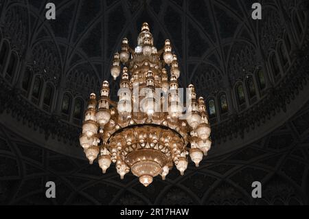 Oman, Muscat:  the central chandelier in the main prayer hall of the Sultan Qaboos Grand Mosque is 8 metres in diameter and 14 metres in length with 1 Stock Photo