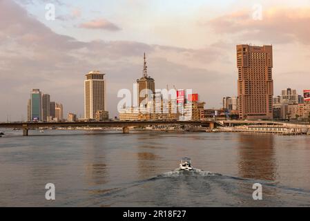 The Nile in Cairo, Egypt´s capital Stock Photo - Alamy
