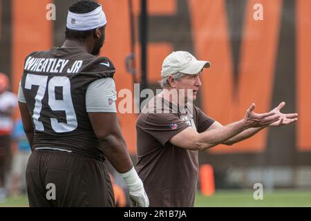 Cleveland Browns trade Tyrone Wheatley Jr.