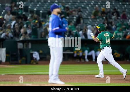 Baltimore Orioles' Jorge Mateo hits an inside-the-park home run during the  second inning of a baseball game against the Oakland Athletics in Oakland,  Calif., Sunday, Aug. 20, 2023. (AP Photo/Jeff Chiu Stock