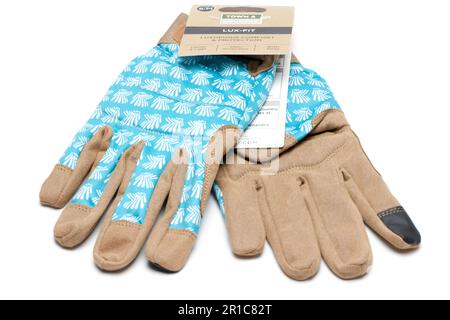 Town and Country Lux Fit Synthetic Leather Garden Gloves Stock Photo