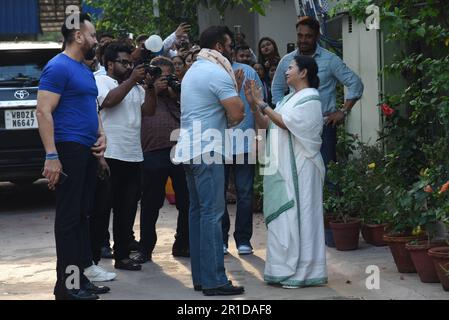 Kolkata, India. 13th May, 2023. Bollywood Superstar Salman Khan is meeting West Bengal State Chief Minister Mamata Banerjee at the Kalight Residences in Kolkata on May 13, 2023. Before Salman Khan's Da-Bangg Tour's Live Show in Kolkata, the tickets for the event start at Rs 699 and go up to 3 lakhs. (Photo by Debajyoti Chakraborty/NurPhoto)0 Credit: NurPhoto SRL/Alamy Live News Stock Photo