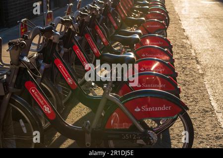 Tfl bike docking deals stations