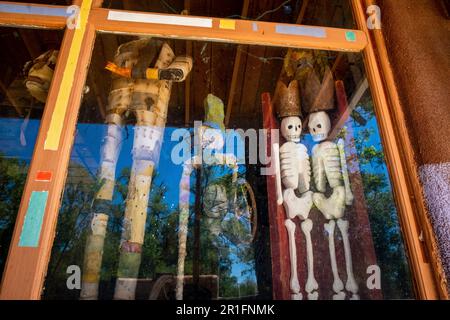 Wooden skeletons at an art gallery in Cerrillos, New Mexico, USA Stock Photo