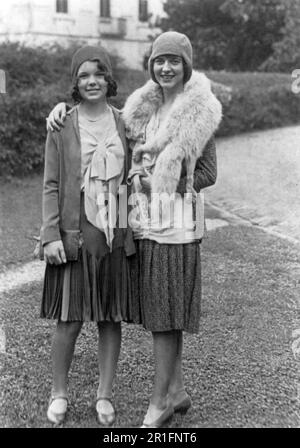 Archival Photo: Elizabeth Holcomb and Charlotte Williams ca. 1929 Stock Photo
