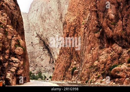 Todgha Gorge or Gorges du Toudra is a canyon in High Atlas Mountains near the town of Tinerhir, Morocco Stock Photo