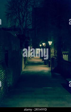 Street at night, South Kensington, SW7, London Stock Photo