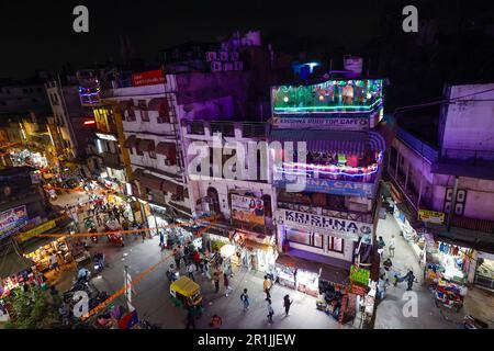 View of Krishna Rooftop Cafe at night in Paharganj, New Delhi, India ...