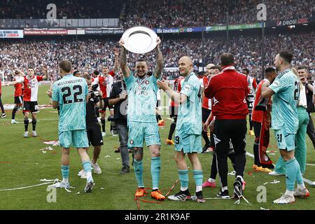 ROTTERDAM - (LR) Feyenoord goalkeeper Timon Wellenreuther, Feyenoord goalkeeper Justin Bijlow with the shell, Feyenoord goalkeeper Tein Troost, Feyenoord goalkeeper Ofir Marciano during the Dutch premier league match between Feyenoord and Go Ahead Eagles at Feyenoord Stadion de Kuip on May 14, 2023 in Rotterdam, The Netherlands. ANP MAURICE VAN STONE Stock Photo