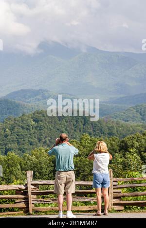 Tennessee Great Smoky Mountains National Park,nature natural scenery man woman female couple look looking, Stock Photo