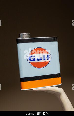 Bordeaux , Aquitaine  France - 05 09 2023 : gulf motor oil can gas station logo brand orange and text sign blue of american international chain us pet Stock Photo