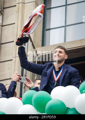 Rotterdam, Netherlands. 15th May, 2023.Santiago Gimenez of Feyenoord celebrates during a Celebration Event at the Coolsingel on May 15, 2023 in Rotterdam, Netherlands, to celebrate the championship of Feyenoord after winning the 2022-2023 Eredivisie title. (Photo by Broer van den Boom/Orange Pictures) Credit: Orange Pics BV/Alamy Live News Stock Photo