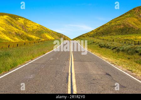 Views of the Temblor Range part of the California Coast Ranges in San Luis Obispo and Kern counties. Photographed in springtime. Stock Photo