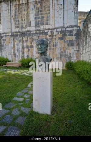 Bust of Portugese politician Manuel Tito de Morais in the centre of Lisbon Stock Photo