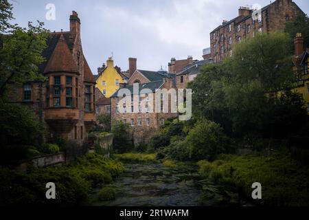 Capture Edinburgh's medieval charm in stunning photos. Explore Gothic architecture, historic landmarks, and vibrant festivals. Stock Photo