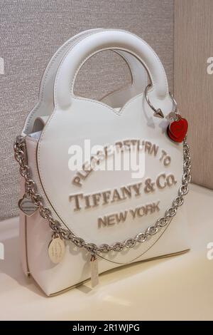 Tiffany & Co NYC Landmark Flagship Exclusive Packaging - Shopping Bags -  NEW!