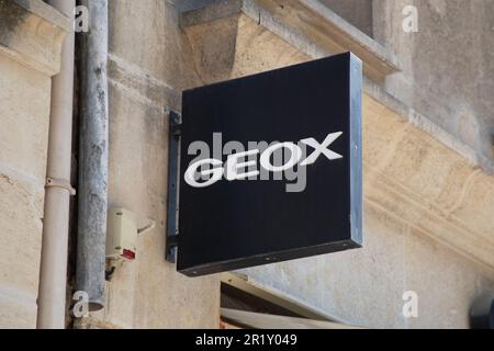 Bordeaux , Aquitaine  France - 05 09 2023 : Geox shoes store sign text and shop brand logo wall facade for Italian clothes entrance boutique Stock Photo