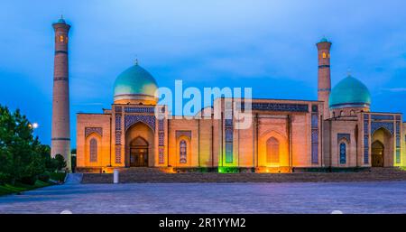 Khast Imam Square, major tourist destination in Tashkent, Uzbekistan Stock Photo