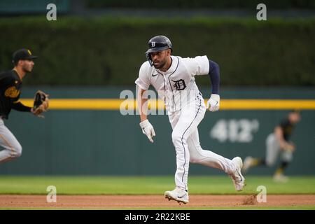 Detroit Tigers' Riley Greene bats against the Texas Rangers in the first  inning of a baseball game in Detroit, Sunday, June 19, 2022. (AP Photo/Paul  Sancya Stock Photo - Alamy