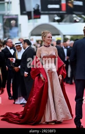 red gown red carpet