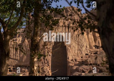 Buddahs of Bamyan in central Afghanistan Stock Photo - Alamy