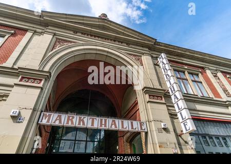 Aussenaufnahme Markthalle Neun, Eisenbahnstraße, Kreuzberg, Berlin, Deutschland, Europa Stock Photo