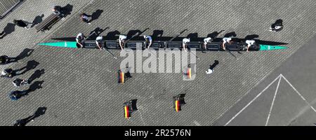 Dortmund, Deutschland. 17th May, 2023. firo : May 17th, 2023, rowing, Team Germany eighth 2023, eighth, presentation, presentation on the Dortmund-Ems canal, drone, drone recording, team eight with helmsman, carrying the boat Credit: dpa/Alamy Live News Stock Photo