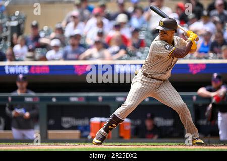 MINNEAPOLIS, MN - MAY 11: San Diego Padres Infielder Rougned Odor