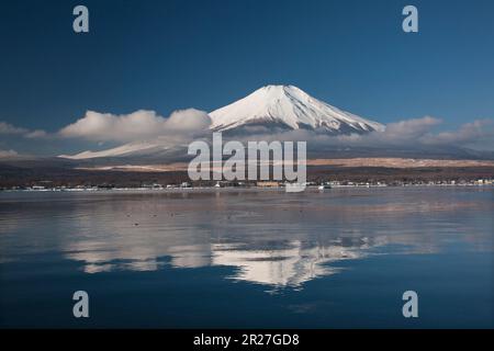 Dawn at Mount Fuji from Lake Yamanaka Stock Photo