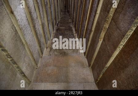 The Red Pyramid of Dahshur, the world's first true pyramid that was built by 4th Dynasty pharaoh Sneferu Stock Photo