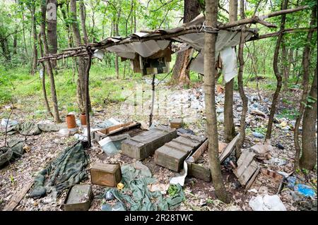 Sulyhivka, Ukraine. 15th May, 2023. An abandoned Russian camp in a forest near Sulyhivka, Kharkiv Oblast, Ukraine (Photo by Michael Brochstein/Sipa USA) Credit: Sipa USA/Alamy Live News Stock Photo
