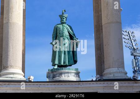 BUDAPEST, HUNGARY - MARTH 13, 2023: This is a bronze statue of Istvan Bochkai on the colonnade in the Square of Heroes. Stock Photo