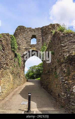 Southern Gatehouse at Launceston Castle on the Western Road. Entrance to the keep and Castle Green; Stock Photo