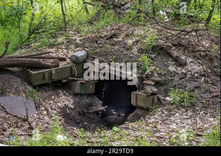 Sulyhivka, Ukraine. 15th May, 2023. The entrance to an abandoned Russian bunker in a forest near Sulyhivka, Kharkiv Oblast. Credit: SOPA Images Limited/Alamy Live News Stock Photo