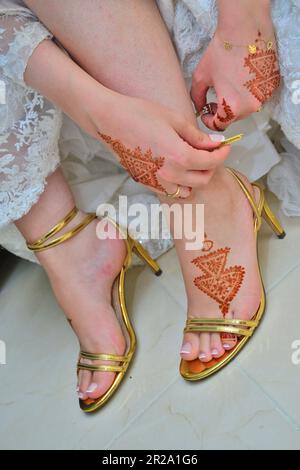 Moroccan henna tattoo on foot Stock Photo