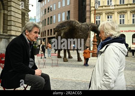 Liberec, Czech Republic. 18th May, 2023. Sculptor Frantisek Skala (left) unveiled his Vulpes Gott sculpture on the corner of the Liberec Town Hall, on May 18, 2023. The statue is over seven metres long and weighs about four tonnes. Credit: Radek Petrasek/CTK Photo/Alamy Live News Stock Photo