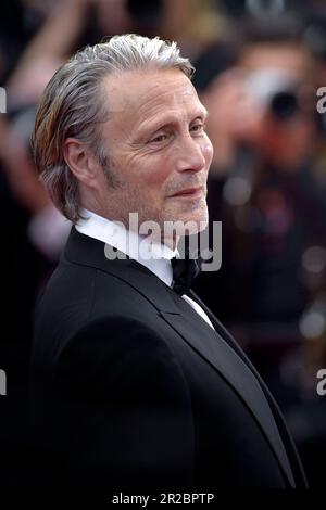 Cannes, France. 18th May, 2023. CANNES, FRANCE - MAY 18:Mads Mikkelsen attends the 'Indiana Jones And The Dial Of Destiny' red carpet during the 76th annual Cannes film festival at Palais des Festivals on May 18, 2023 in Cannes, France. Credit: dpa/Alamy Live News Stock Photo