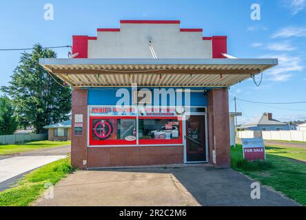 Annies fish and chio shop in Glen Innes, northern new south wales, australia Stock Photo