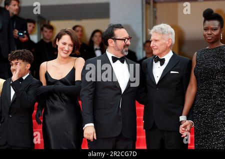 Ethann Isidore, Phoebe Waller-Bridge, James Mangold, Harrison Ford und Shaunette Renee Wilson bei der Premiere des Kinofilms 'Indiana Jones and the Dial of Destiny / Indiana Jones und das Rad des Schicksals' auf dem Festival de Cannes 2023 / 76. Internationale Filmfestspiele von Cannes im Palais des Festivals. Cannes, 18.05.2023 Stock Photo